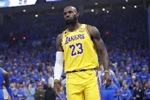 全民关注！&ldquo;NBA总裁希望詹姆斯尽快决定&rdquo;词条登上微博热搜第一